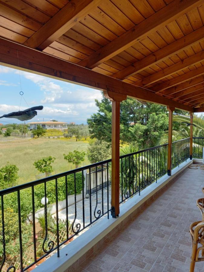 Villa Margiani Халкис Екстериор снимка