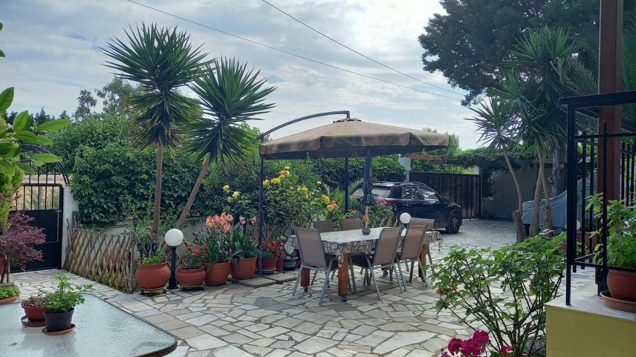 Villa Margiani Халкис Екстериор снимка
