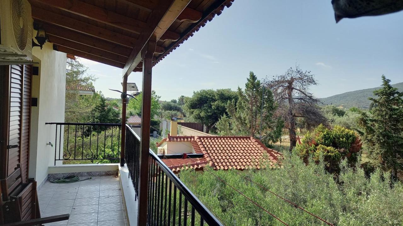 Villa Margiani Халкис Екстериор снимка