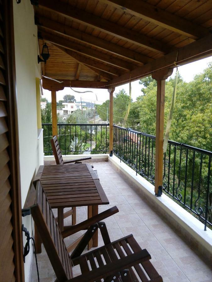 Villa Margiani Халкис Екстериор снимка
