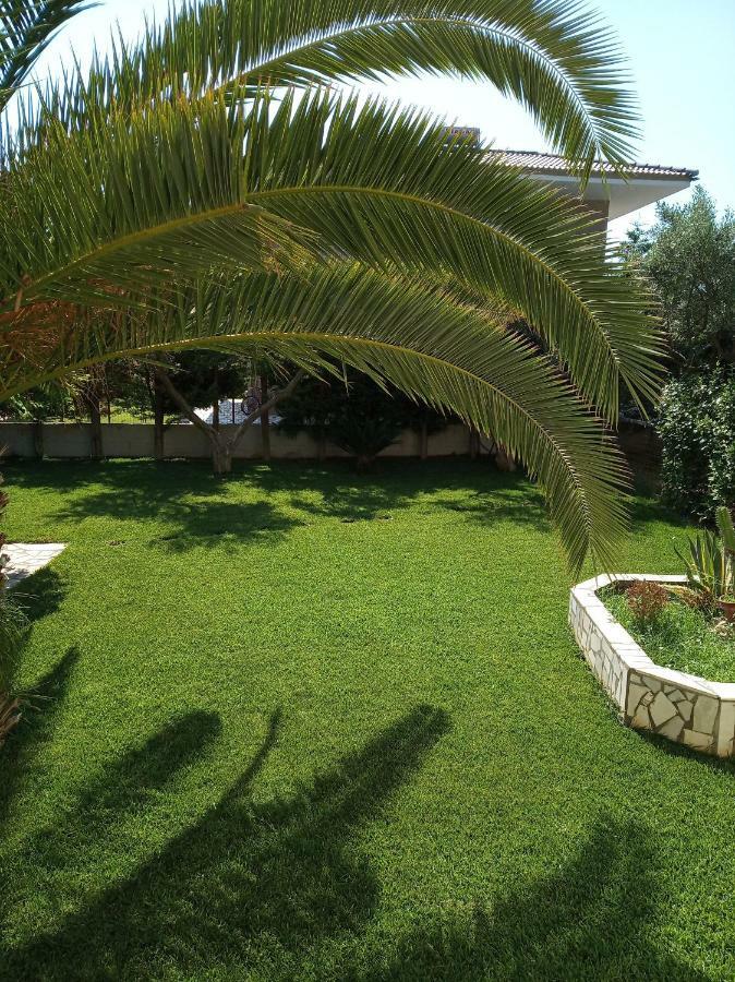 Villa Margiani Халкис Екстериор снимка